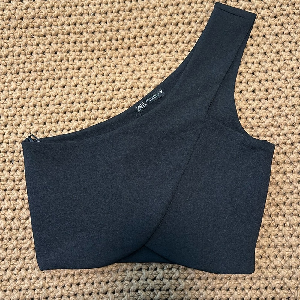 Zara Asymmetrical Top